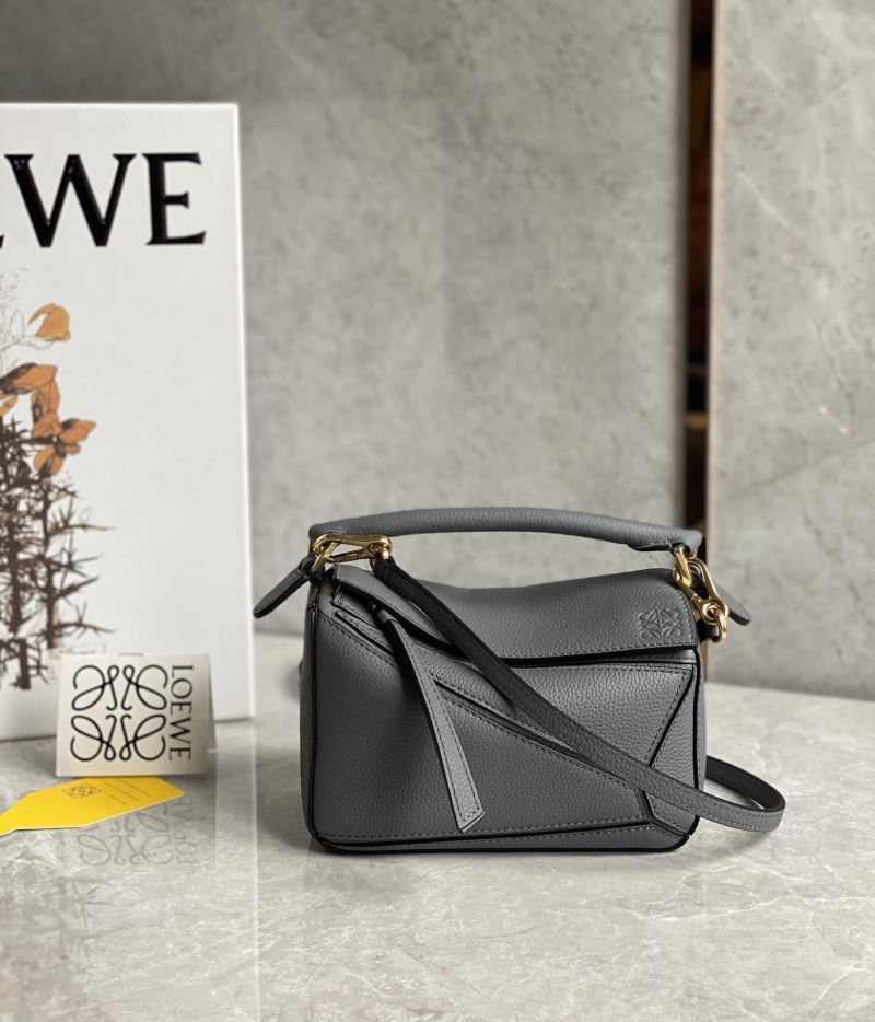 Loewe Puzzle Bags